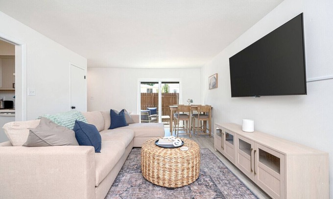 Wright Apartment | Sunny Haven #627: 1BR Townhome in Fort Walton