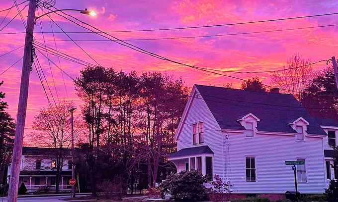 Freeport House | Sunny historic home on quiet street. Walk to all of Freeport Village!