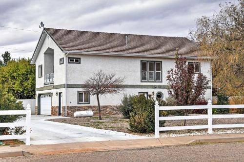 La Verkin Apartment | Sunny La Verkin Studio - 20 Mi to Zion Natl Park!