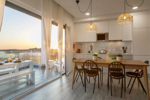 Ferrel Apartment | Sunny Penthouse