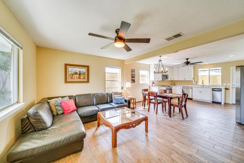 Uptown House | Sunny San Antonio Home Near Downtown Pets Welcome