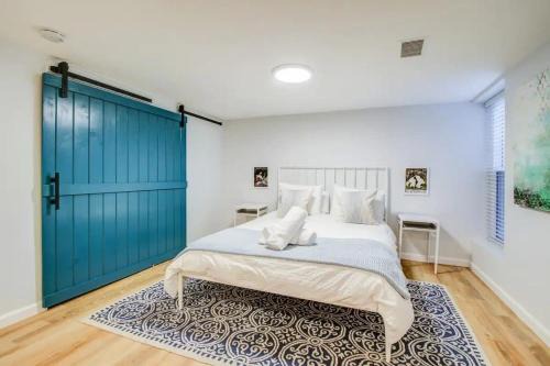 Crestwood Apartment | SUNNY, SERENE & CENTRALLY-Located STUDIO *PRIVACY *COMFORT *5-STARS