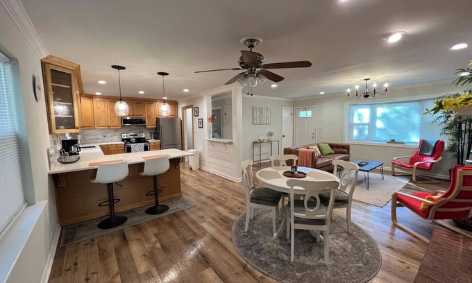 Indian Trail House | Sunny Spacious Ranch to Relax and Unwind Family Friendly