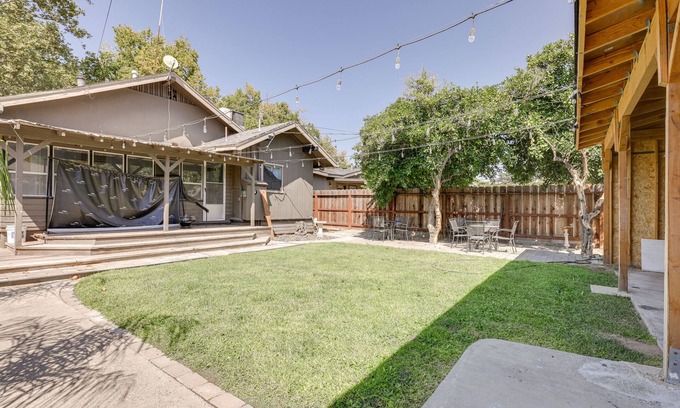 Turlock Cottage | Sunny Turlock Cottage: Walk to Downtown!