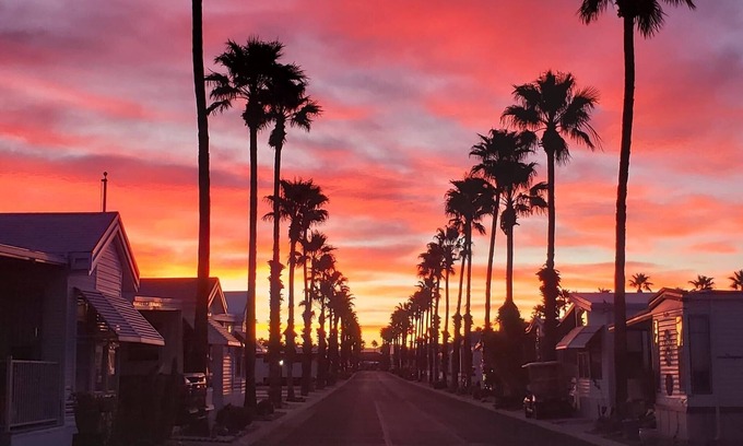 Tucson House | Sunny Warm Winter Escape. Pool/s, Golf, so much more.