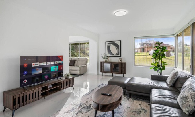 Sunnybank House | Sunnybank Dual Stay: 4BR Home + Studio, Sleeps 12