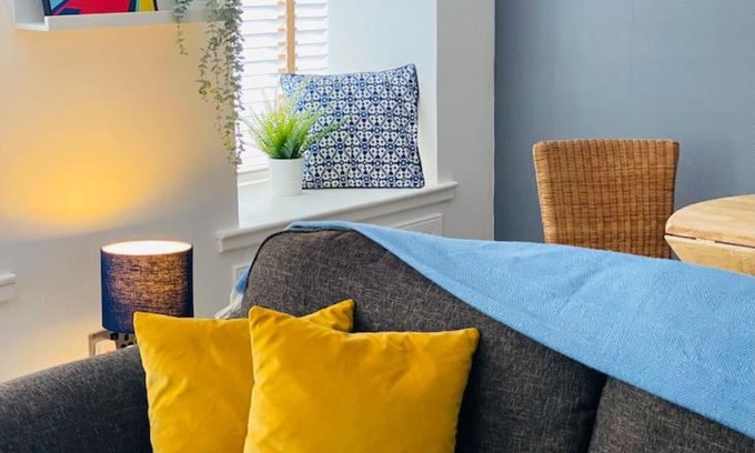 Stonehaven Apartment | Sunnyside Apartment