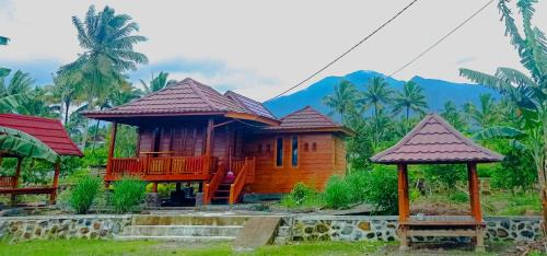 Tetebatu House | Sunrise Garden