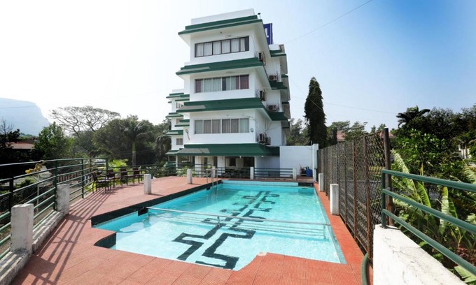 Khandala Hotel | Sunrise Hill Resort
