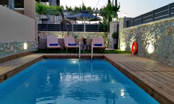 Monopari House | Sunrise Residence