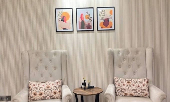Old Delhi Apartment | Sunrise studio 1