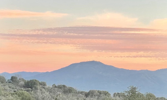 Ahwahnee Cabin | Sunrise Suite - Sierra Mountain Lodge