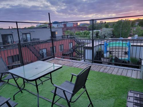 Saint Henri Apartment | Sunset Apartment