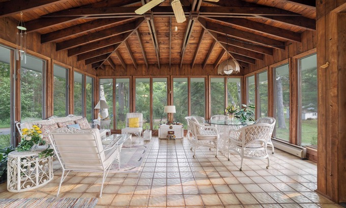 Carlton Cabin | Sunset Bay on Chub Lake - Your Lakeside Getaway
