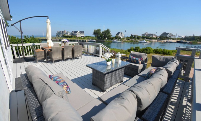 Shinnecock Hills House | Sunset Beach House with 30ft Boat Dock in Shinnecock Hills, Southampton, NY