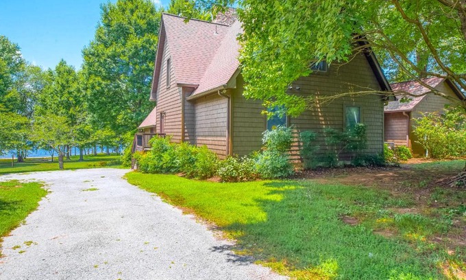 Bumpass House | Sunset Beach