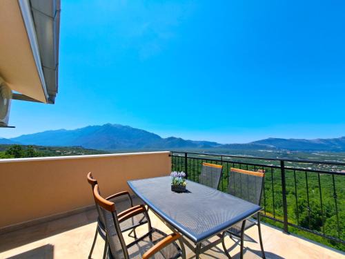 Sestanovac House | Sunset Chaser - Rural Dalmatian Mountain View - Makarska, Brela
