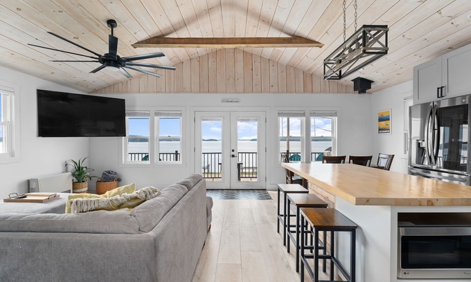 Colchester House | Sunset Getaway with Private Beach and Hot Tub