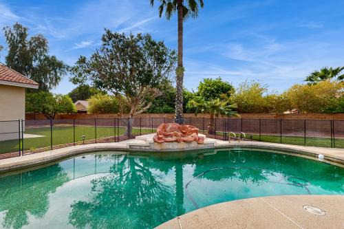 Peoria House | Sunset Haven