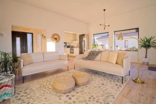 Odorheiu Secuiesc House | Sunset Hills Transylvania