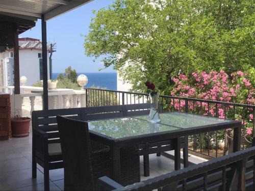 Kadnlar Denizi Mahallesi Apartment | Sunset House - 200m to the Beach
