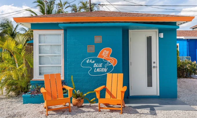 Sunset Beach Hotel | Sunset Inn & Cottages
