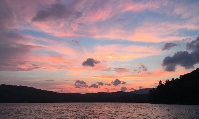 Hanover Cottage | “Sunset Lodge” a Maine lakefront cottage with charming guest house