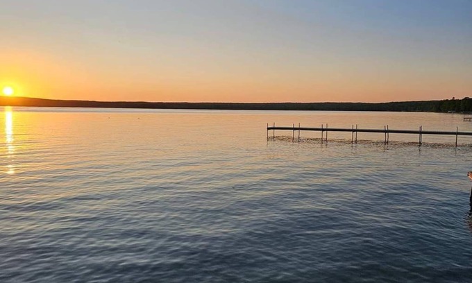 Cheboygan County Cottage | Sunset Shores 3 Bedroom 1 Bath Lakefront Burt Lake Cottage- Sleeps 6