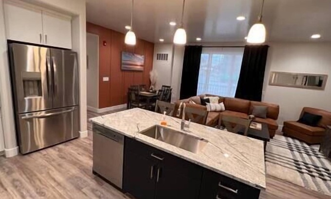 Sevier County Apartment | Sunset Suite - Castle Rock Condos