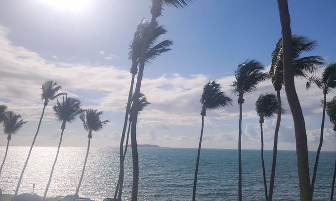 Las Croabas Condo | Sunset Vibes @ 311.Come stay and enjoy total relaxation and regeneration.