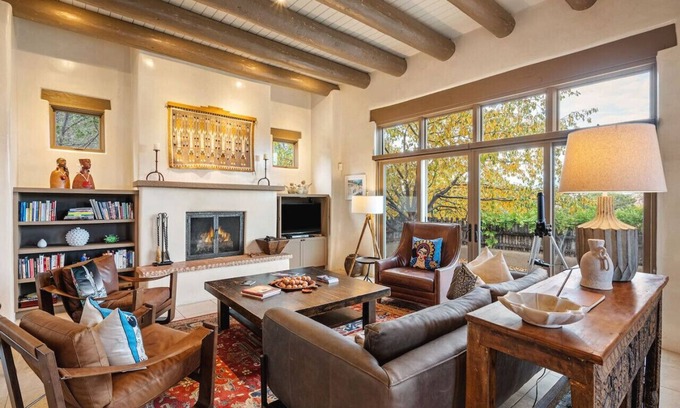 Tesuque House | Sunset View Villa at Bishop's Lodge