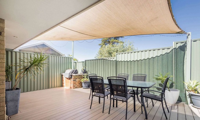 Scarborough Apartment | Sunset Villa Scarborough