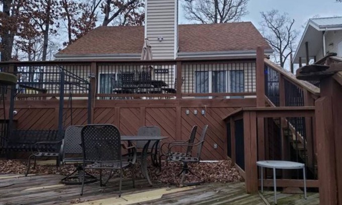 Lake Ozark House | Sunset-VIP Bachelor/Bachelorette party packages!