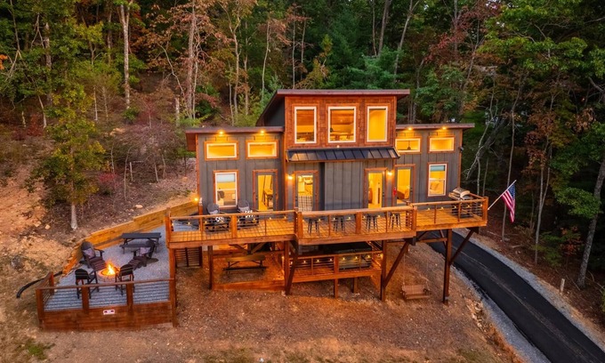 Morganton Cabin | Sunsets on Garren Cove