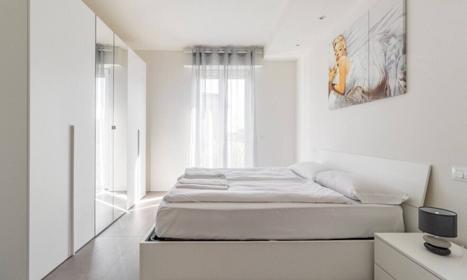 Desenzano del Garda Apartment | Sunshine Apartment by Wonderful Italy