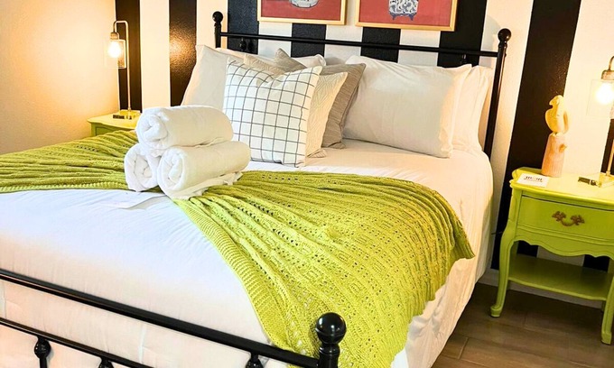Edgewood House | Sunshine Haven: Poolside Bliss, Disney, Game Room