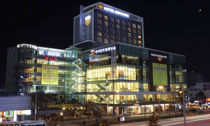 Dong-gu Hotel | Sunshine Hotel