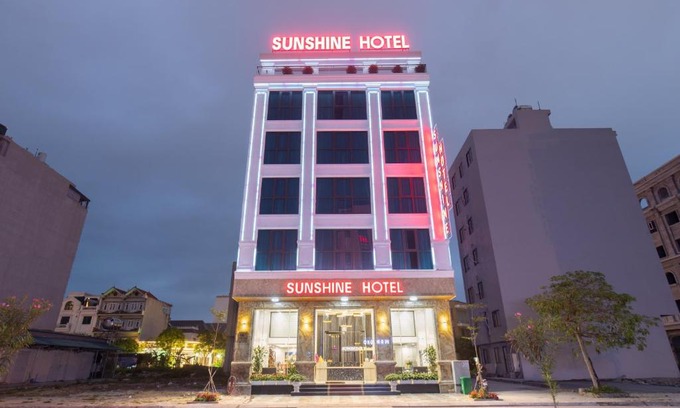 Mong Cai Hotel | Sunshine Hotel Móng Cái