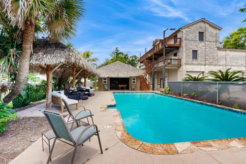 Bacliff House | Sunshine House Texas Hideaway