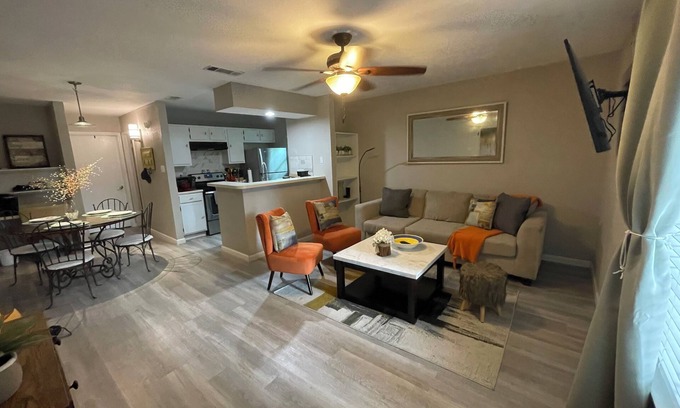 Denton Apartment | Sunshine Place by TWU ☀️ Lic# 2407-0517