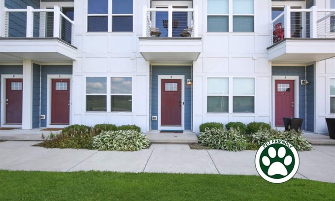 Ottawa Condo | Sunshine Terrace | 2 Bed, 2.5 Bath