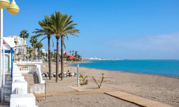 Guadalmar Apartment | Sunstay Guadalmar Loft Seaview