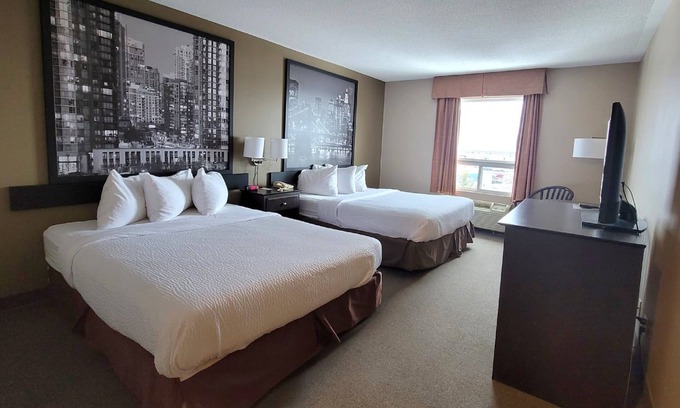 Barrie Hotel | Super 8 by Wyndham Barrie South