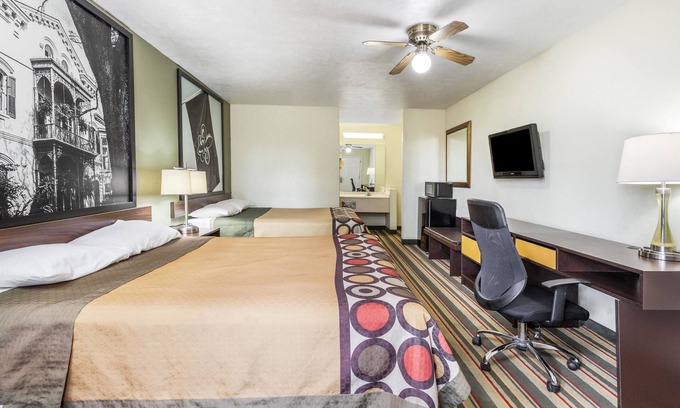 Brookhaven Hotel | Super 8 by Wyndham Brookhaven