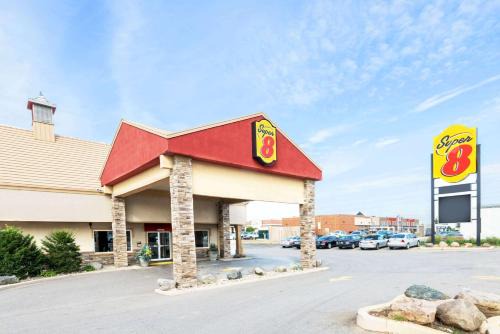 Cambridge Hotel | Super 8 by Wyndham Cambridge/Kitchener/Waterloo Area
