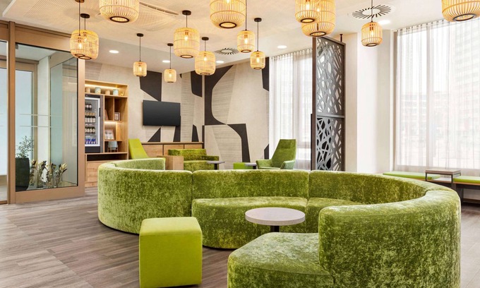 Chemnitz Hotel | Super 8 by Wyndham Chemnitz