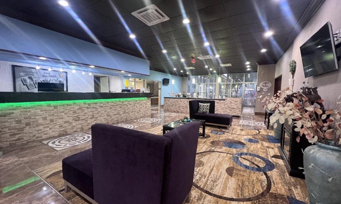 Fort Stockton Hotel | Super 8 by Wyndham Ft Stockton