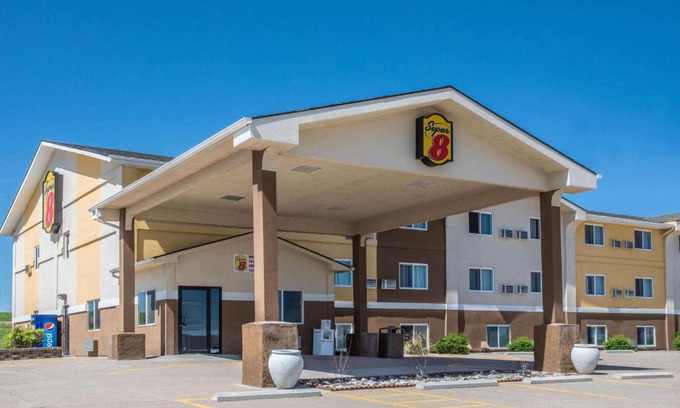Gillette Hotel | Super 8 by Wyndham Gillette