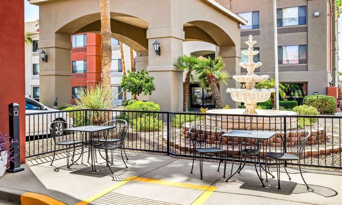 Cortaro Hotel | Super 8 by Wyndham Marana/Tucson Area