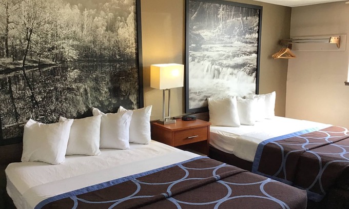Miles City Hotel | Super 8 by Wyndham Miles City